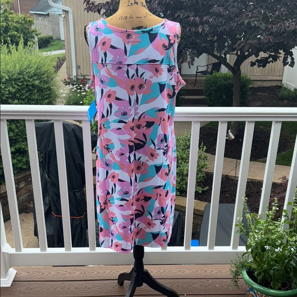 Columbia Sleeveless Dress - Picture 2 of 3